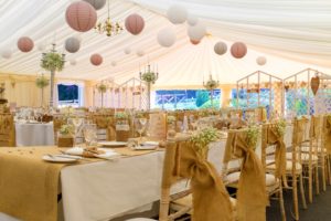 Some Good Reasons to Hire Marquees for a Wedding