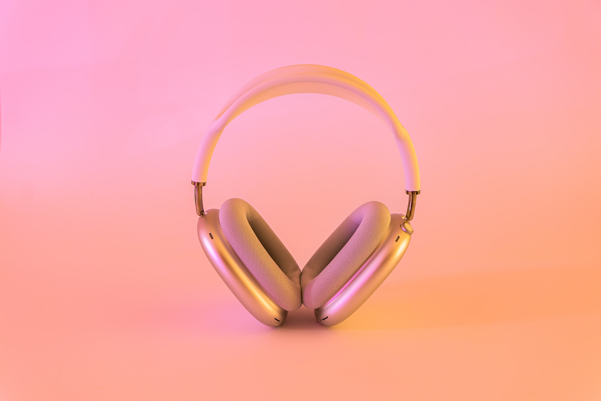Headphones 