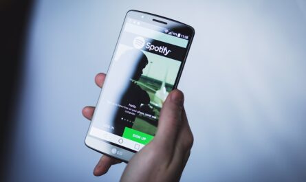How to Clearing Your Spotify Queue - 2022