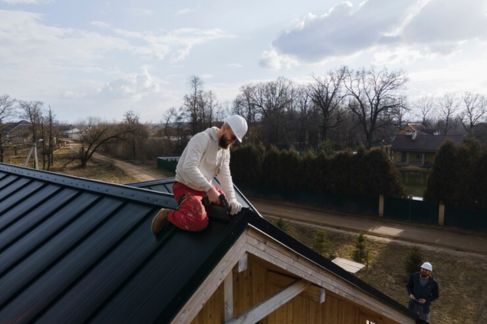 Why Getting Roof Repair Estimates is Necessary in 2024